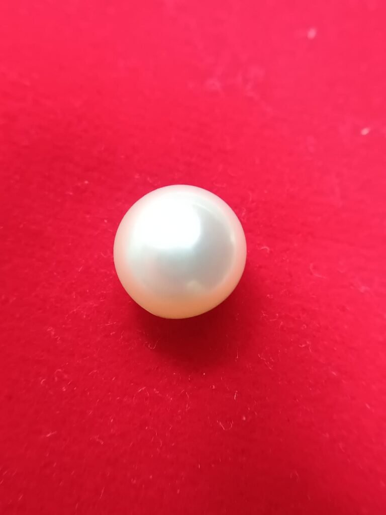 pearl stone, moti