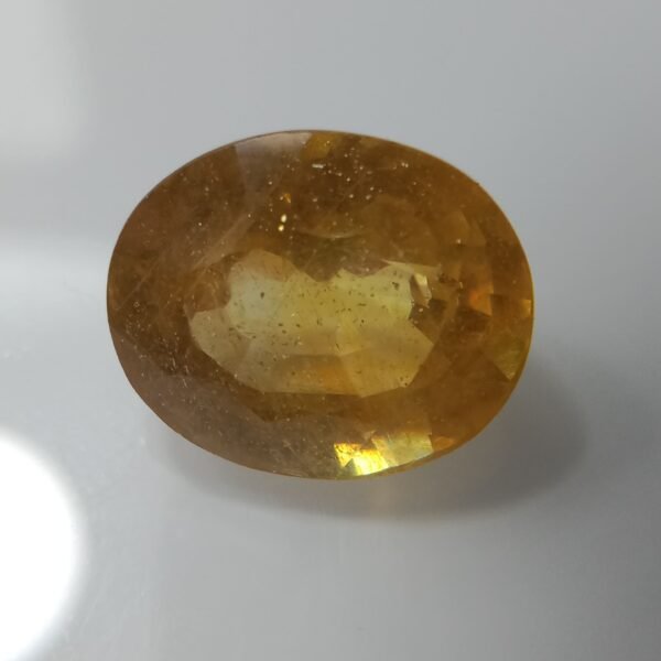 yellow sapphire pukhraj