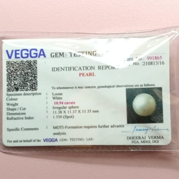 South Sea Pearl 10.94 Carat/ 12.00 Ratti certificate