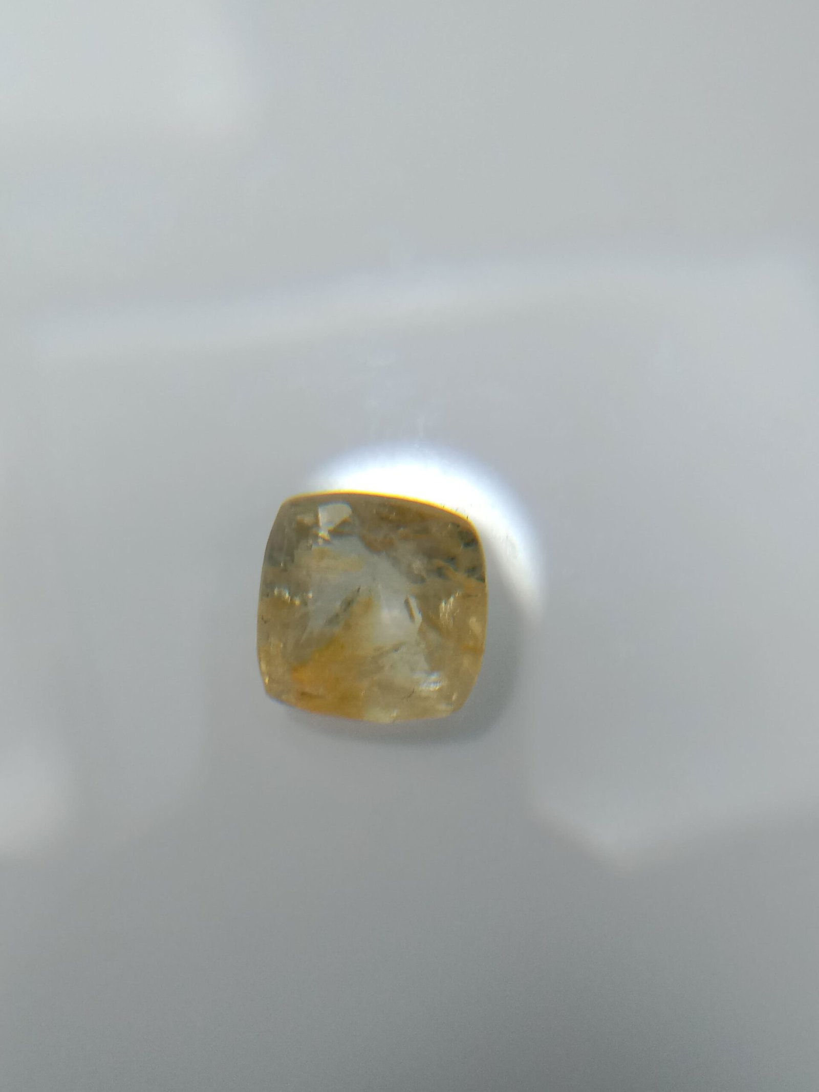 yellow sapphire pukhraj