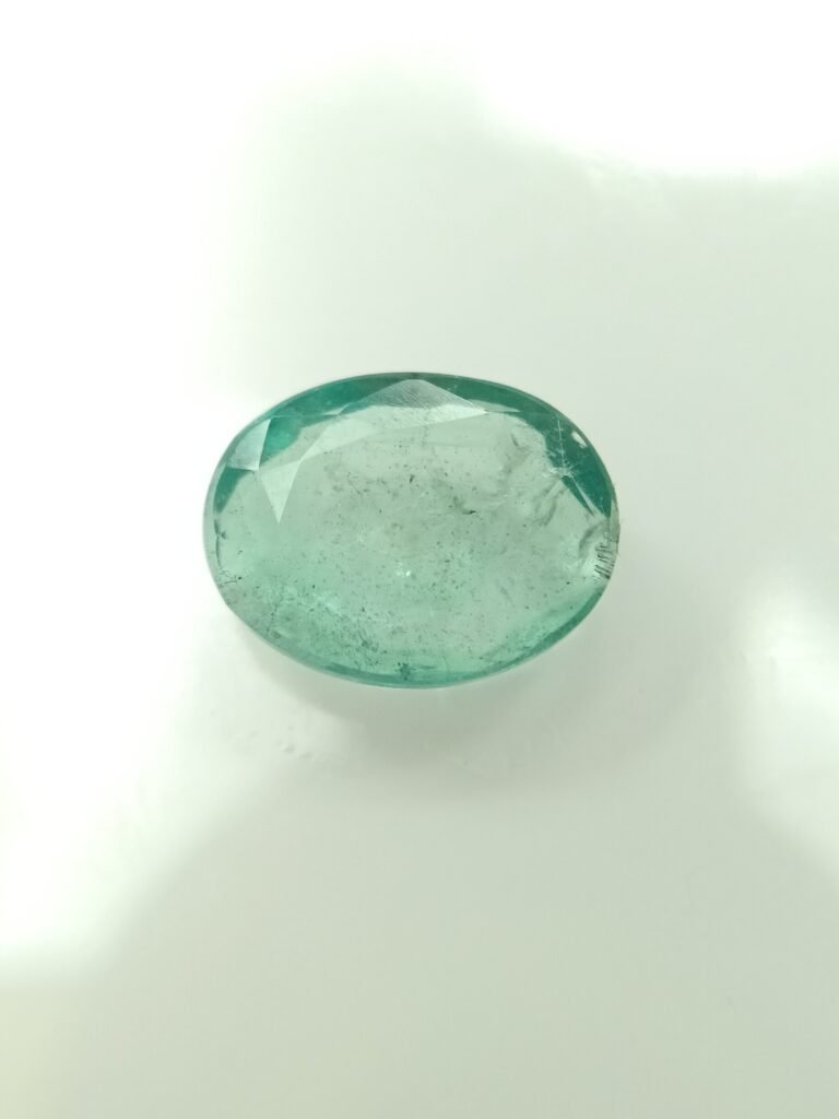 Emerald 3.43 Carat/ 3.50 Ratti