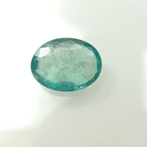 Emerald 3.63 Carat/ 4.00 Ratti