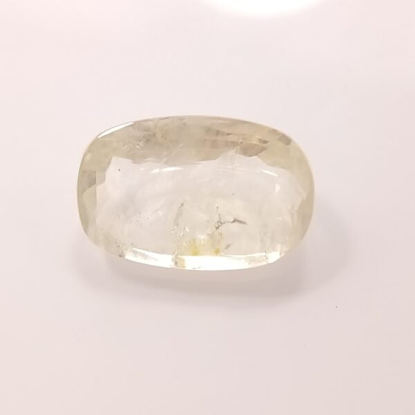 ceyloni/ srilankan yellow sapphire - pukhraj 5 ratti