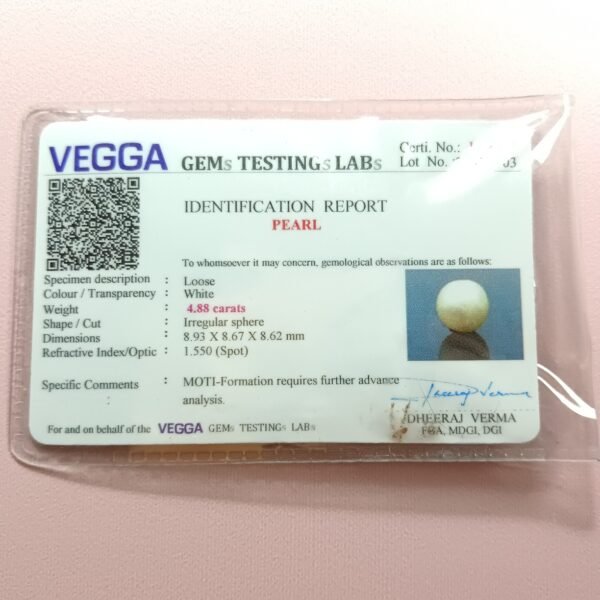 South Sea Pearl 4.88 Carat/ 5.25 Ratti certificate