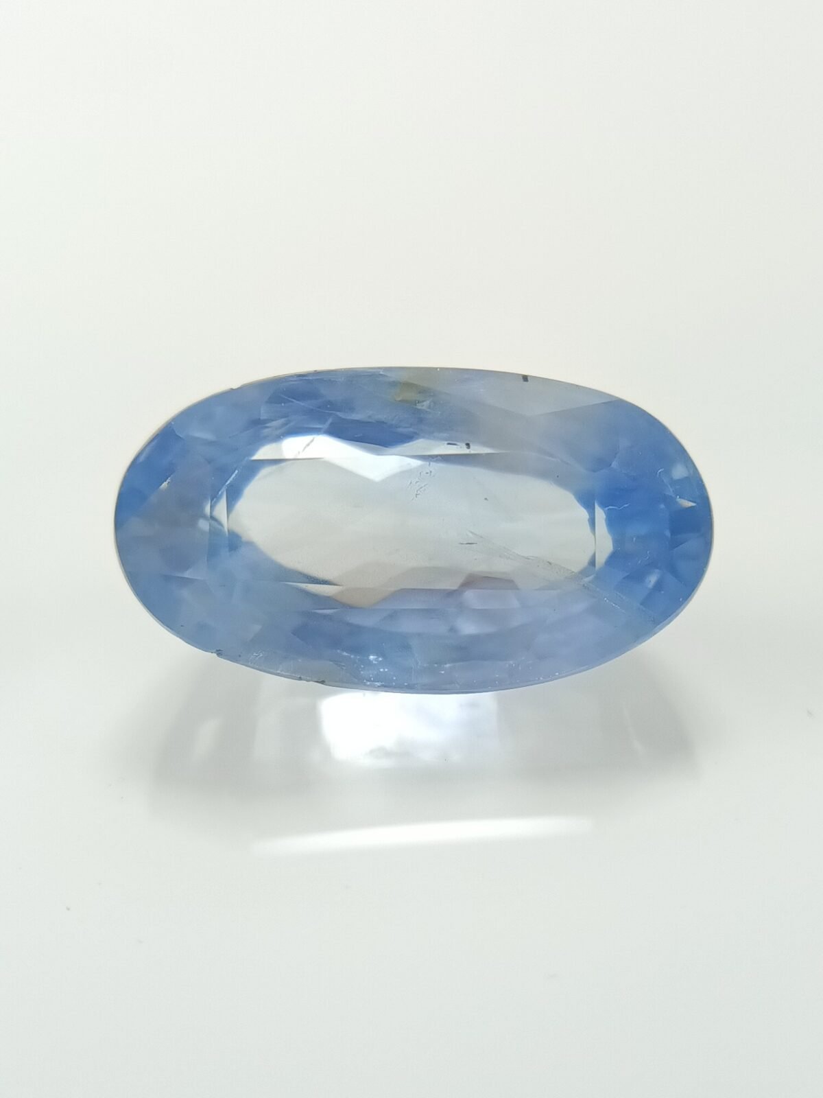 ceyloni blue sapphire, neela 5.50 ratti