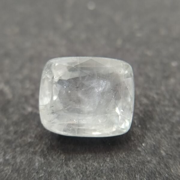 sri lanka White Sapphire 5.14 Carat/ 5.50 Ratti