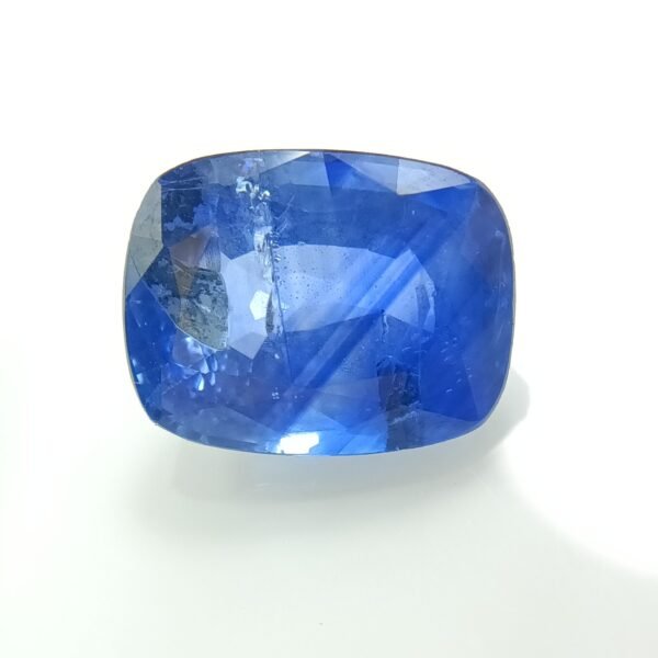 Blue Sapphire 6.28 Carat/ 6.50 Ratti