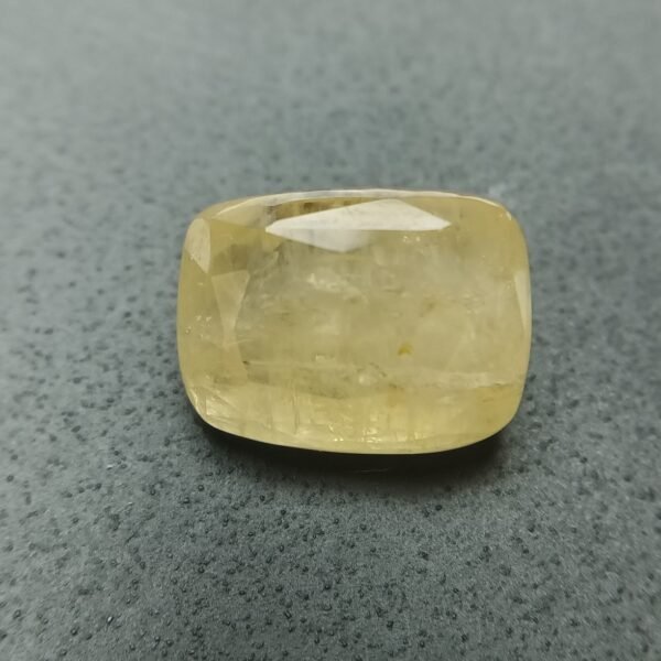 ceyloni yellow sapphire, pukhraj