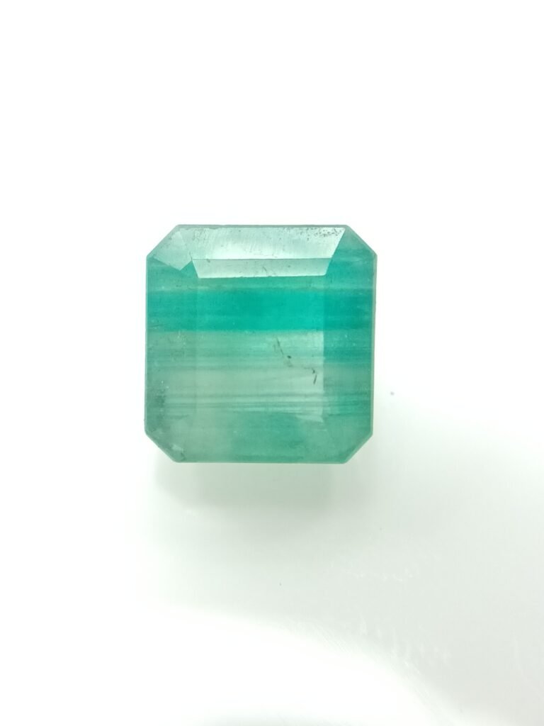 Emerald 7.17 Carat/ 7.50 Ratti