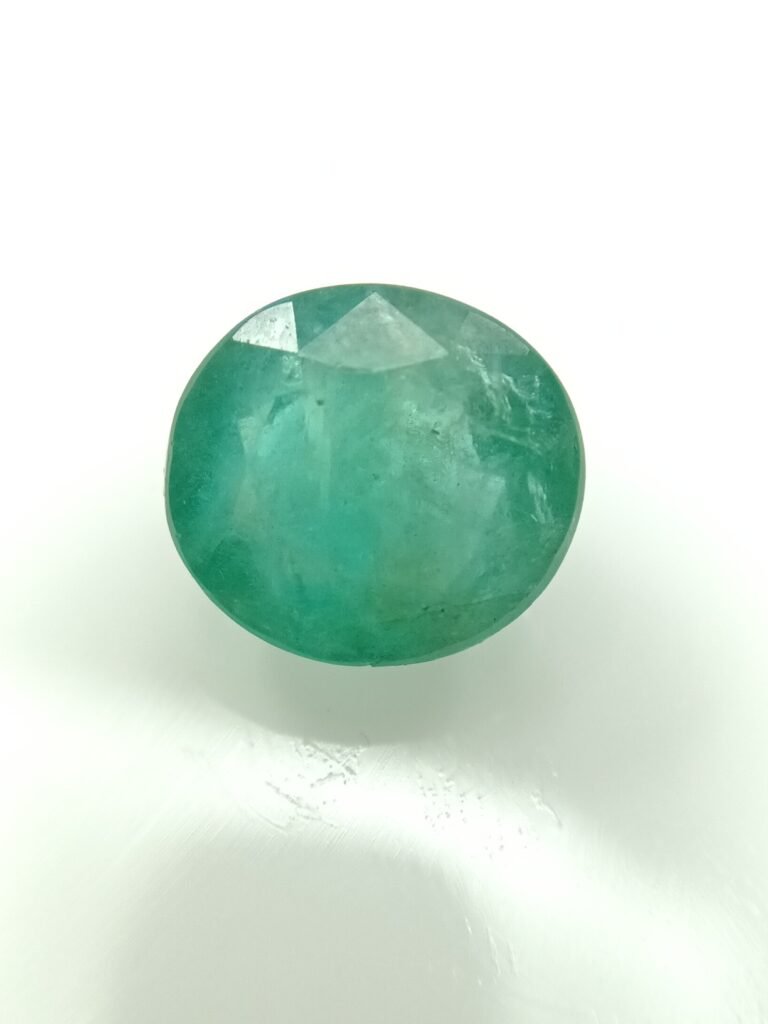 Emerald 8.11 Carat/ 9.00 Ratti