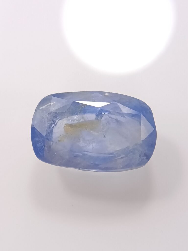 ceyloni/ srilankan blue sapphire - neelam 9.5 ratti