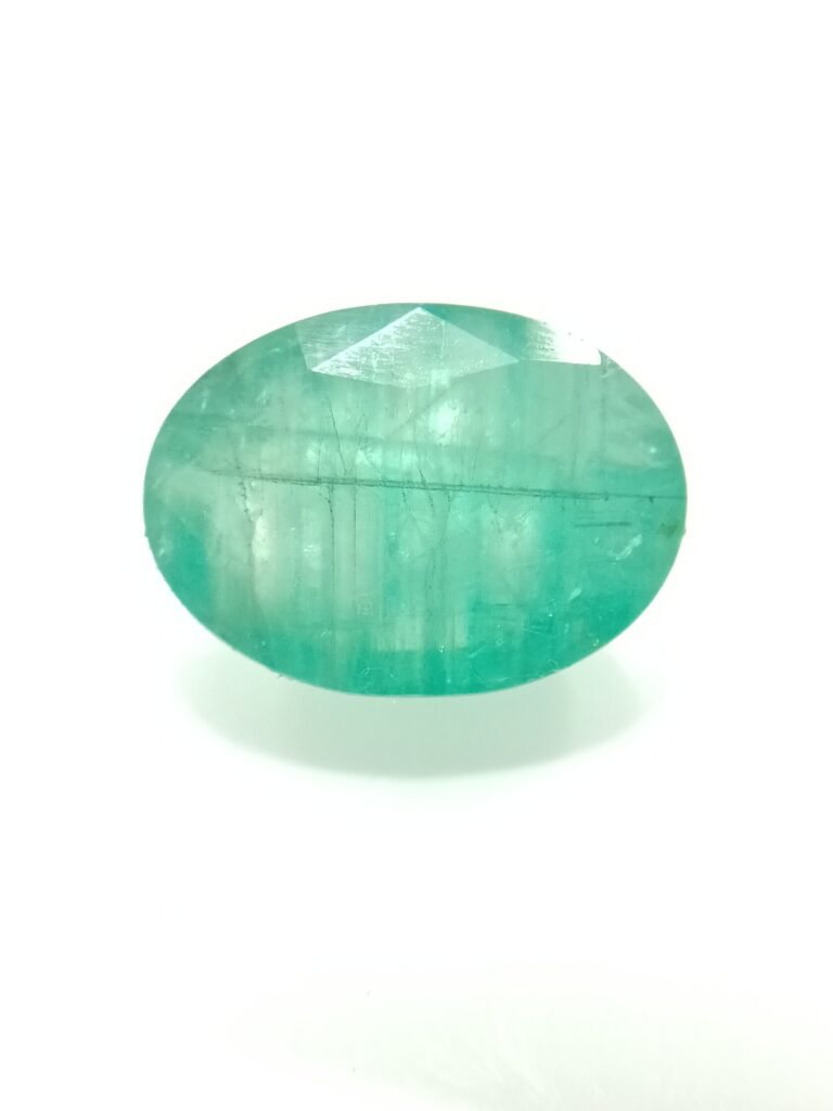 Emerald 8.79 Carat/ 9.50 Ratti