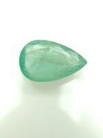 Emerald 8.79 Carat/ 9.50 Ratti