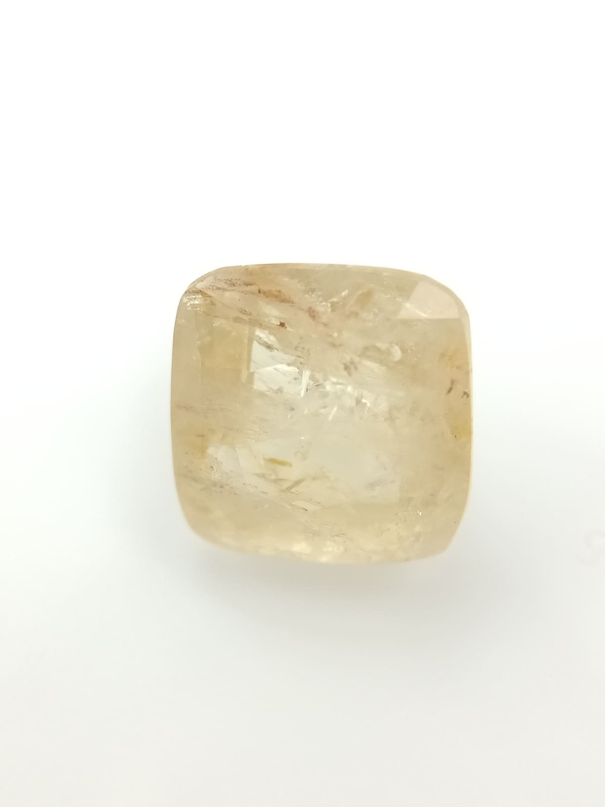 yellow sapphire 8.50 ratti