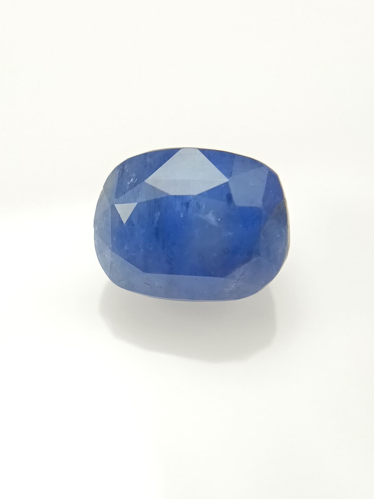 ceyloni blue sapphire, neelam stone 7.00 ratti