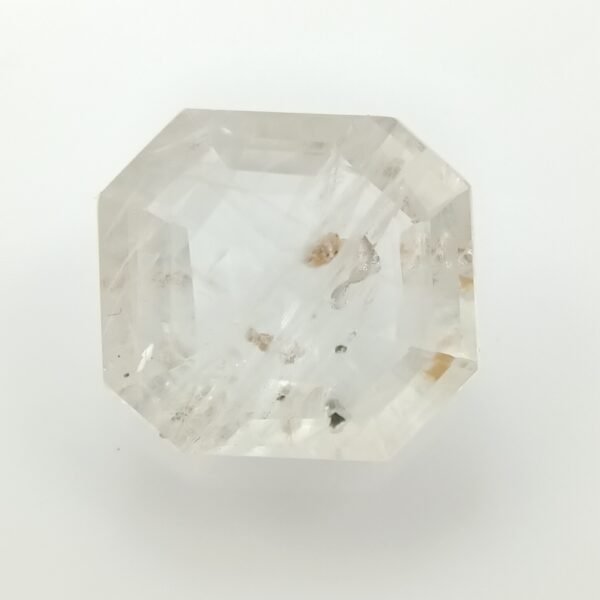 safed pukhraj, white sapphire 5.50 ratti