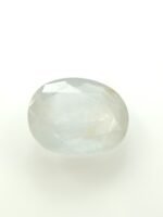 safed pukhraj, white sapphire 9 carat 10 ratti