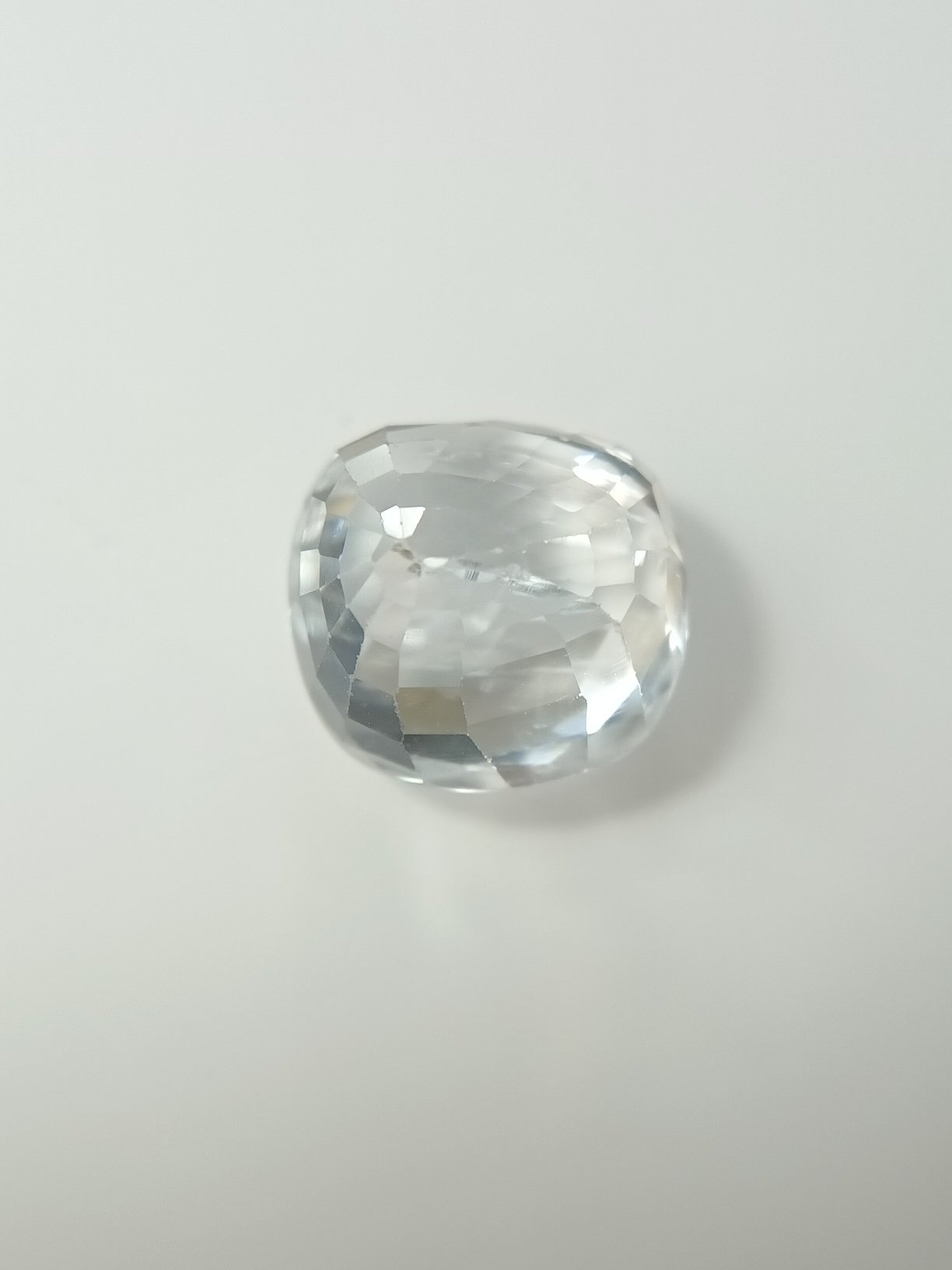 Natural Zircon 10.69 Carat/ 11.50 Ratti