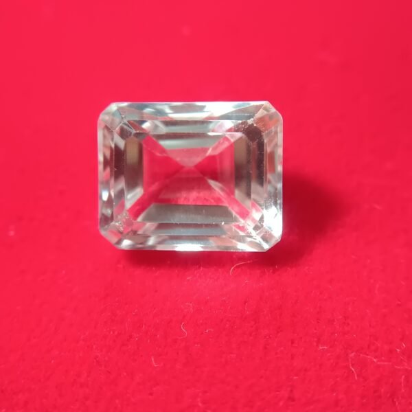 Natural Sphatik 13.13 Carat / 14.50 Ratti