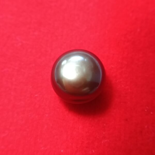 Pearl 5.13 Carat/ 5.50 Ratti