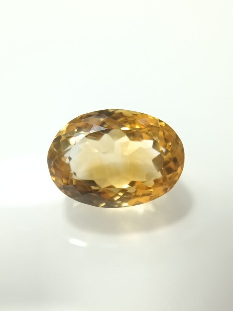 Sunela 7.34 Carat/ 8.00 Ratti