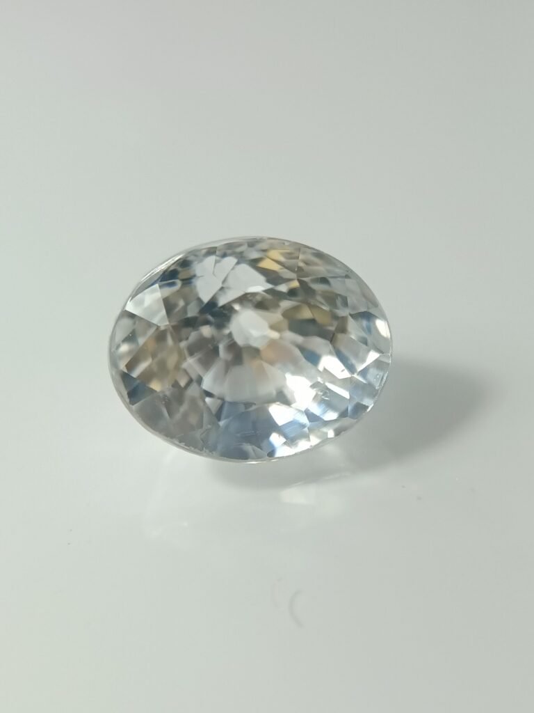 Natural Zircon 7.68 Carat/ 8.50 Ratti