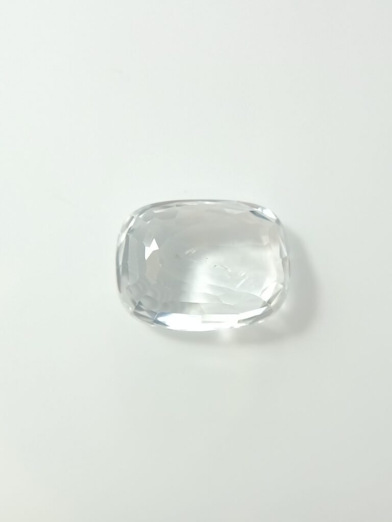 Natural Zircon 8.25 Carat/ 9.00 Ratti