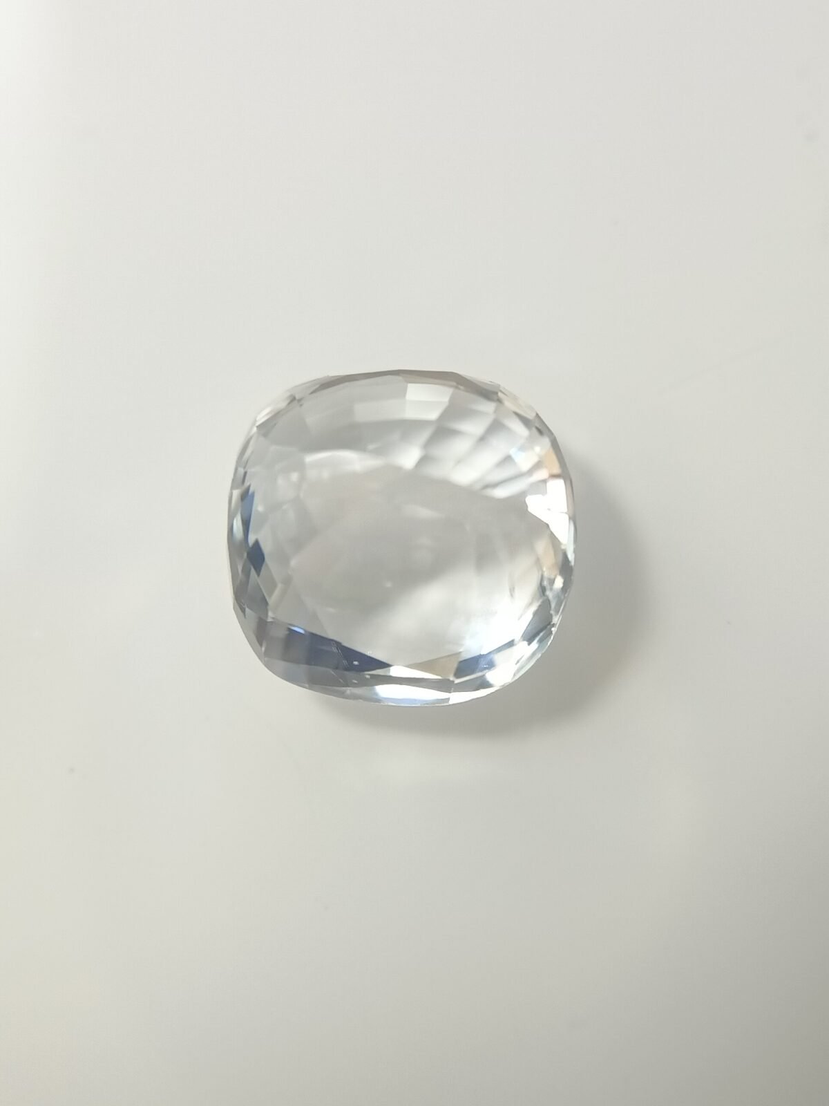 Natural Zircon 8.83 Carat/ 9.50 Ratti