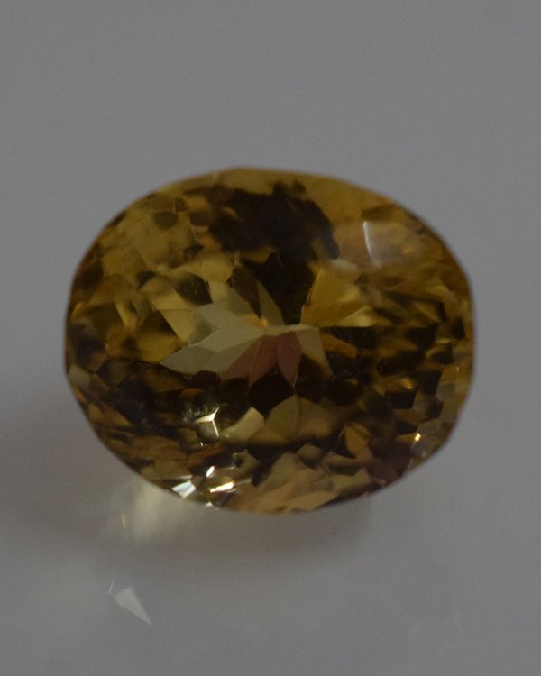 Sunela 10.61 Carat/ 11.50 Ratti