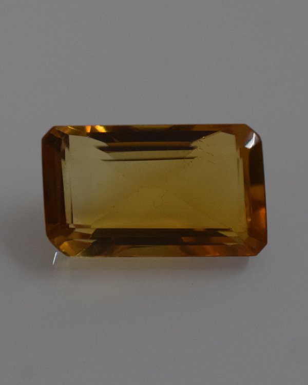 Sunela 7.97 Carat/ 8.50 Ratti