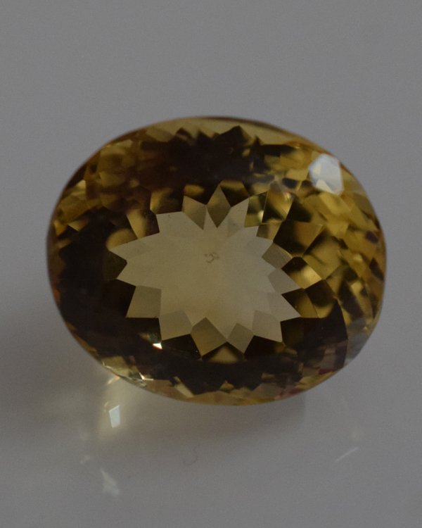 Sunela 16.38 Carat/ 18.00 Ratti