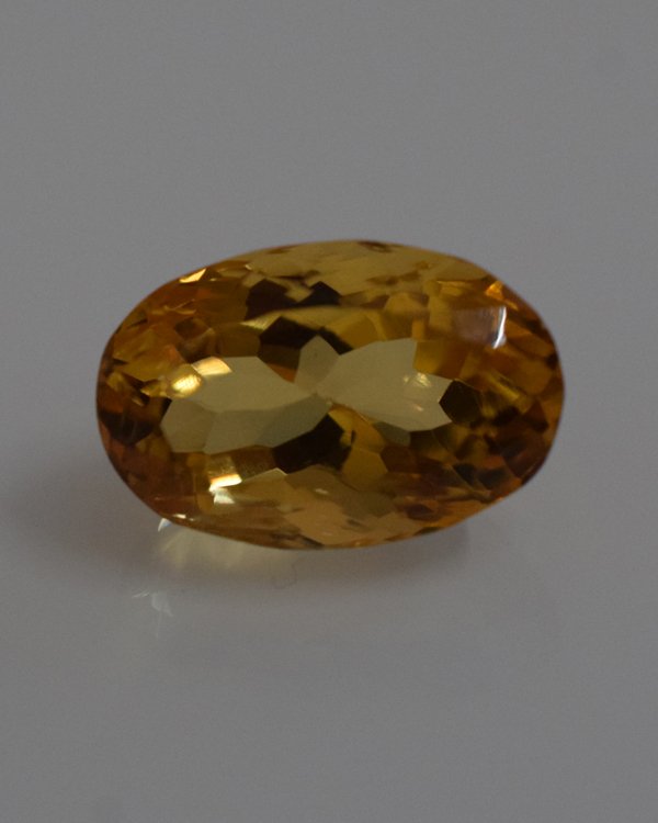 Sunela 6.84 Carat/ 7.50 Ratti