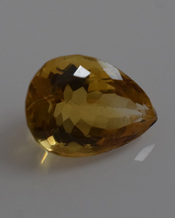 Sunela 10.04 Carat/ 11.00 Ratti