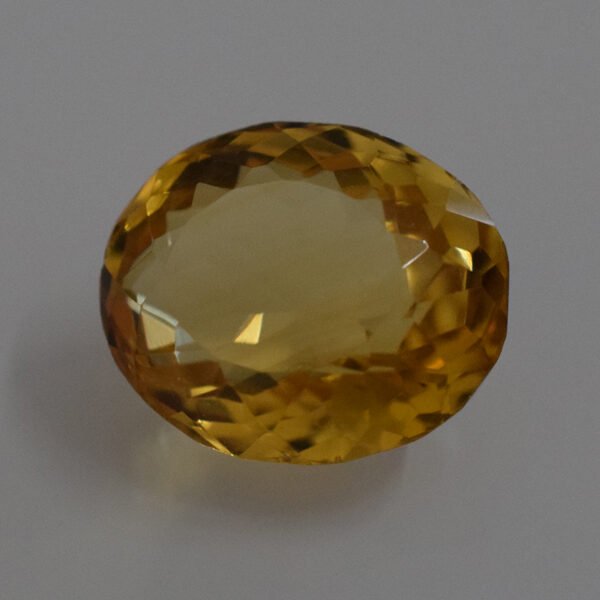 Sunela 6.83 Carat/ 7.50 Ratti