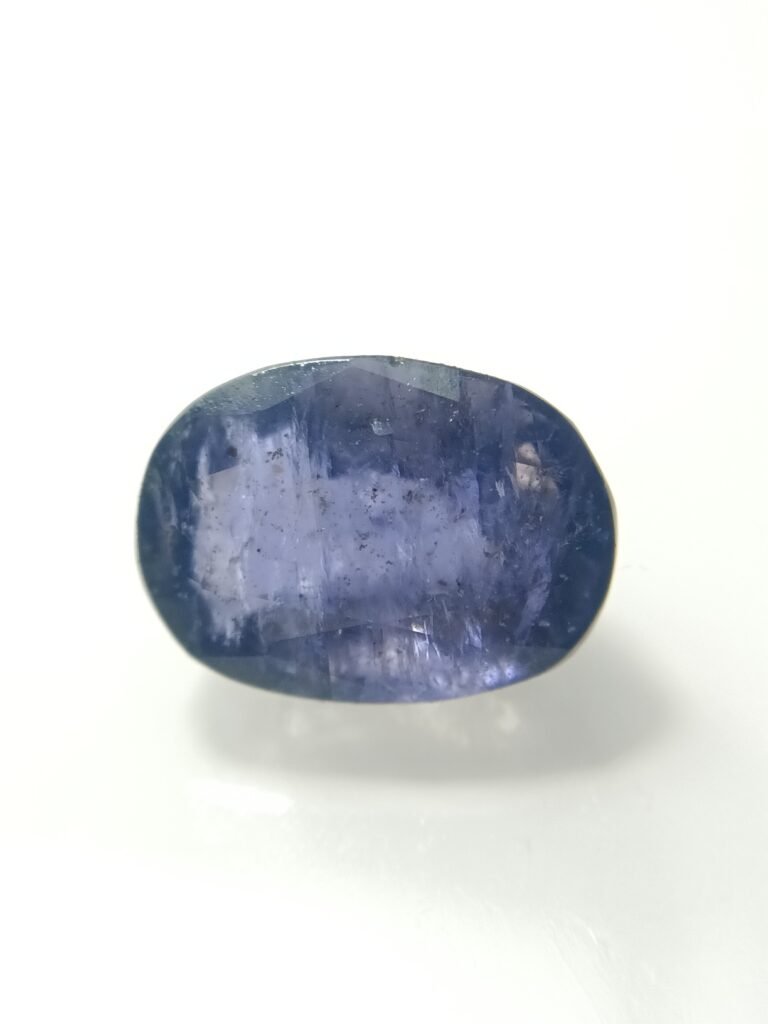 Iolite 12.01 Carat/ 13.25 Ratti