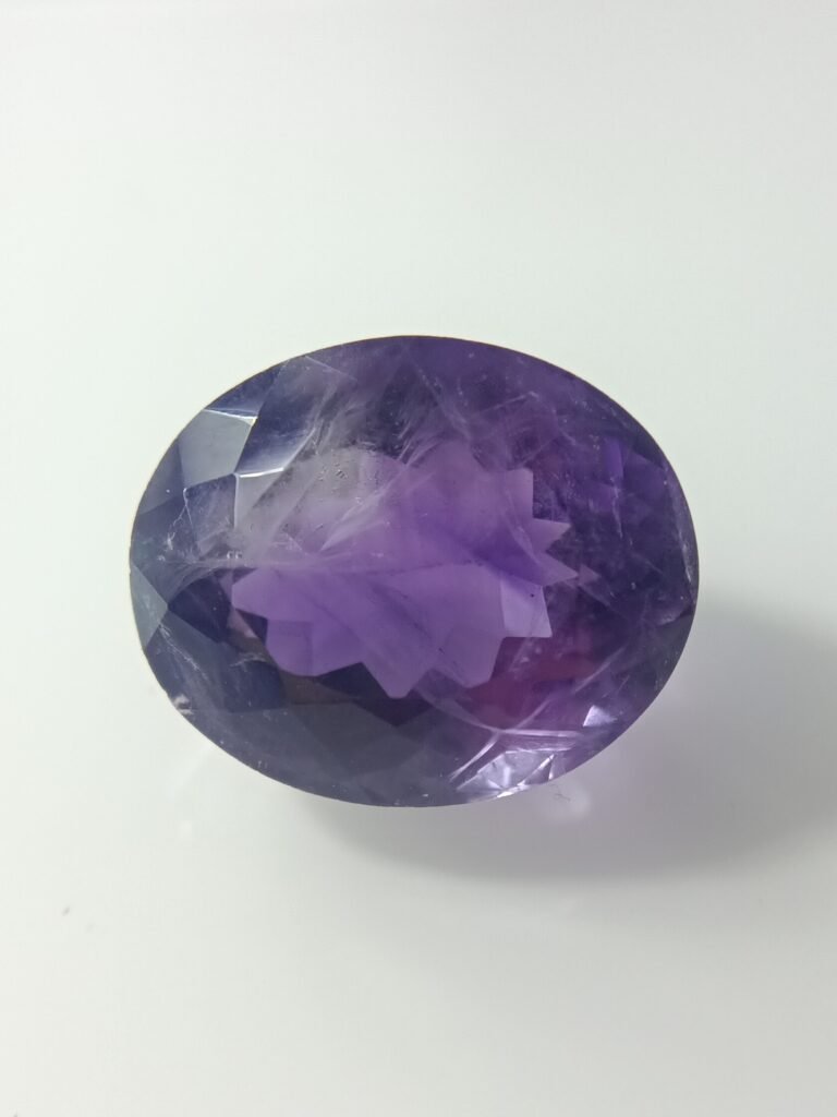 Amethyst 13.83 Carat/ 15.25 Ratti