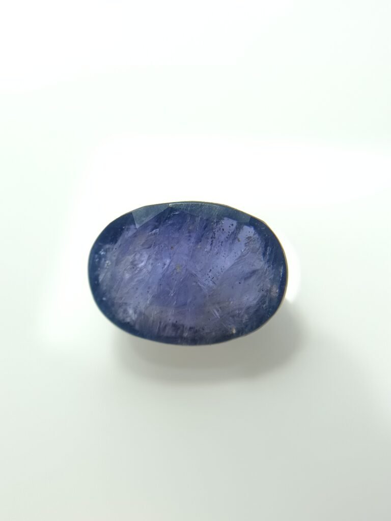 Iolite 14.99 Carat/ 16.50 Ratti