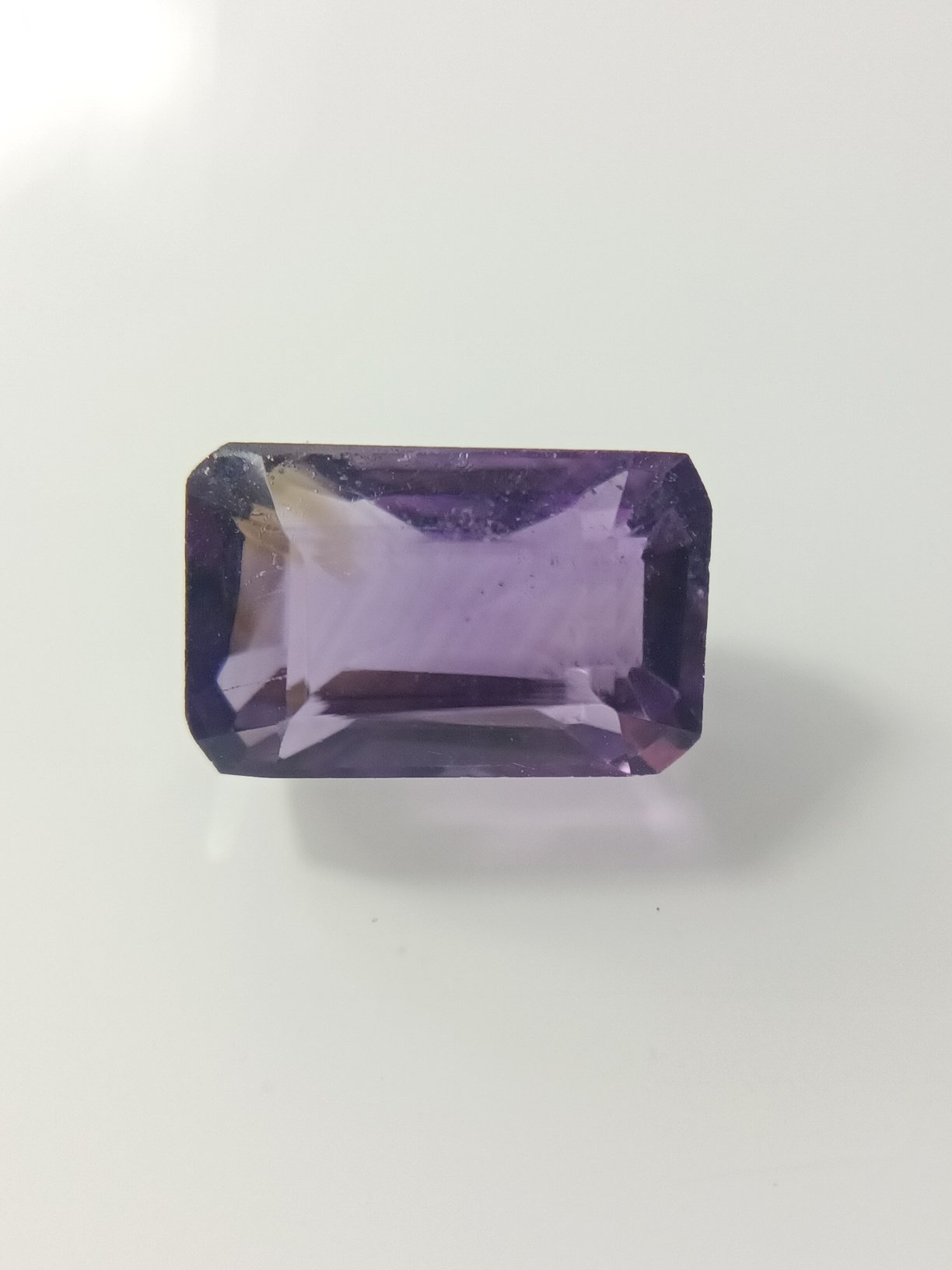 Amethyst 3.76 Carat/ 4.00 Ratti