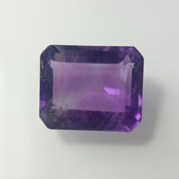 Amethyst 8.17 Carat/ 9 Ratti