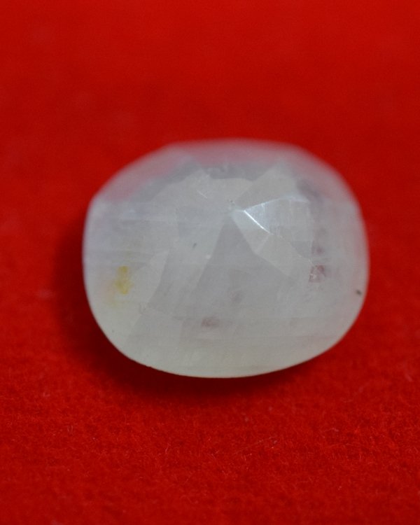 White Sapphire 11.97 Carat/ 13.25 Ratti