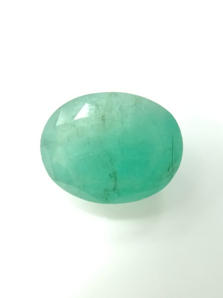 Emerald 12.88 Carat/ 14.25 Ratti