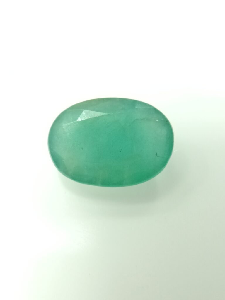 Emerald 3.38 Carat/ 3.50 Ratti