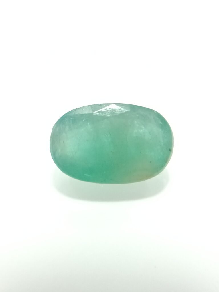 Emerald 3.60 Carat/ 4.00 Ratti