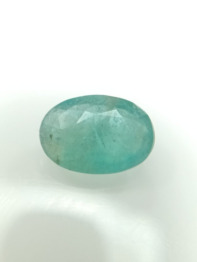 Emerald 3.80 Carat/ 4.00 Ratti