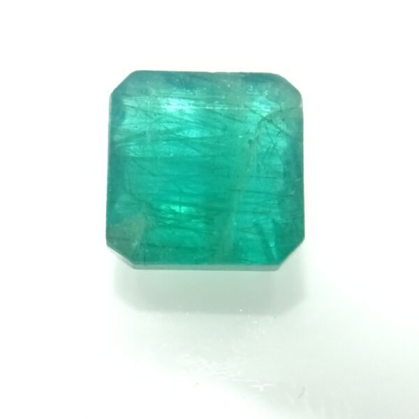 Emerald 4.67 Carat/ 5.00 Ratti