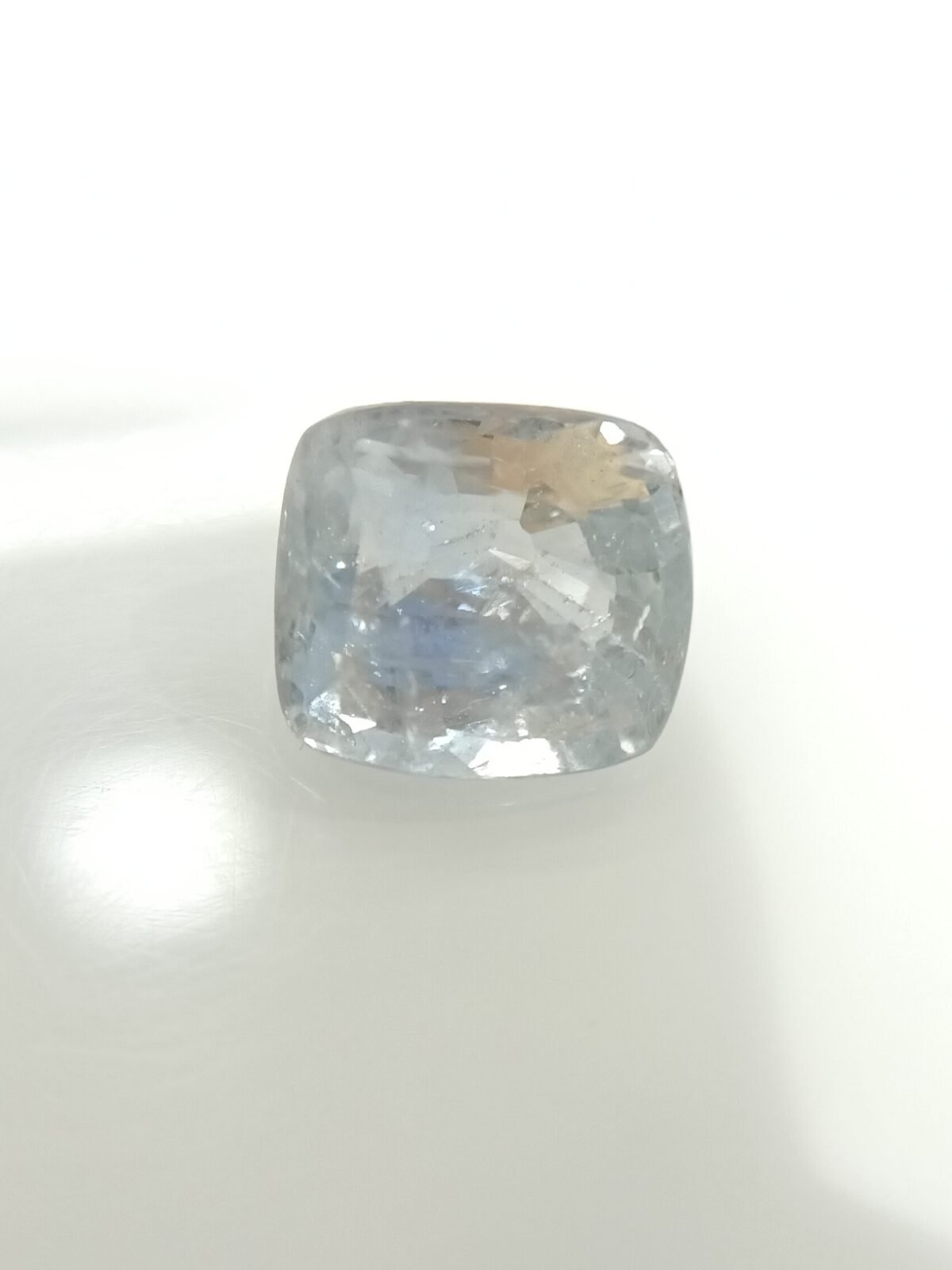 Blue Sapphire 4.77 Carat/ 5.25 Ratti