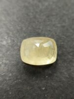 Pukhraj 5.94 Carat/ 6.50 Ratti