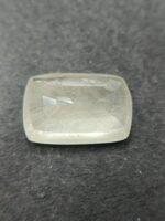 Pukhraj 6.78 Carat/ 7.50 Ratti