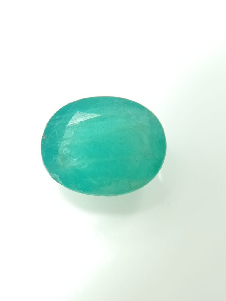 Emerald 7.63 Carat/ 8.25 Ratti