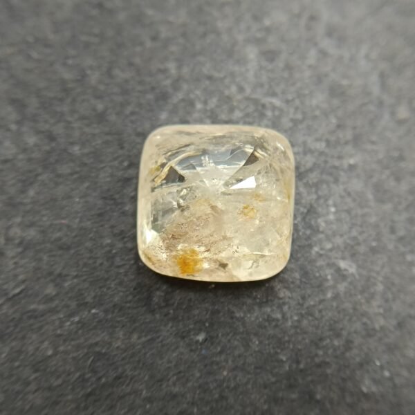 Pukhraj 7.79 Carat/ 8.50 Ratti